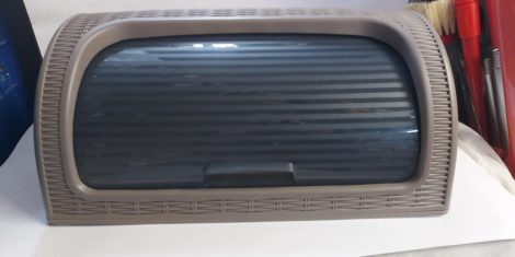 Kenyértartó Kenyértartó